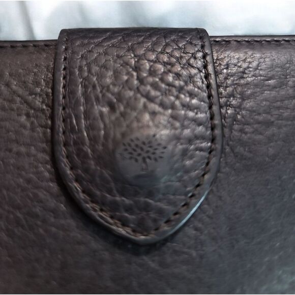 Mulberry Brown CALF SKIN Leather Wallet with Brass Buckle Hardware - Picture 4 of 12